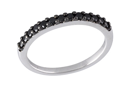 C195-03612: LDS WED RG .29 BLK DIAS TW
