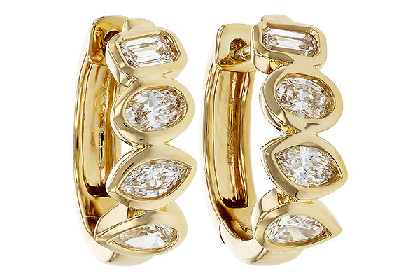 C285-00821: EARRINGS .68 TW FANCY CUT DIAS