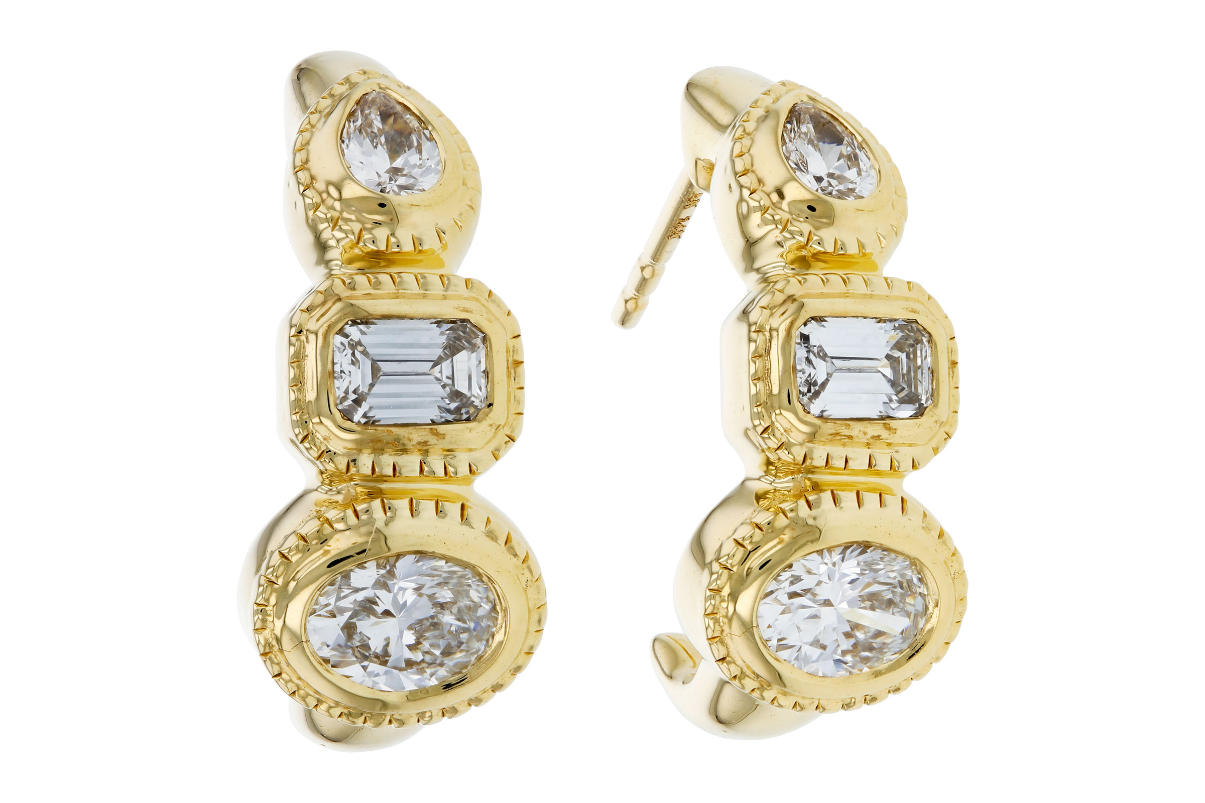 E285-02721: EARRINGS .68 TW FANCY CUT DIAMONDS