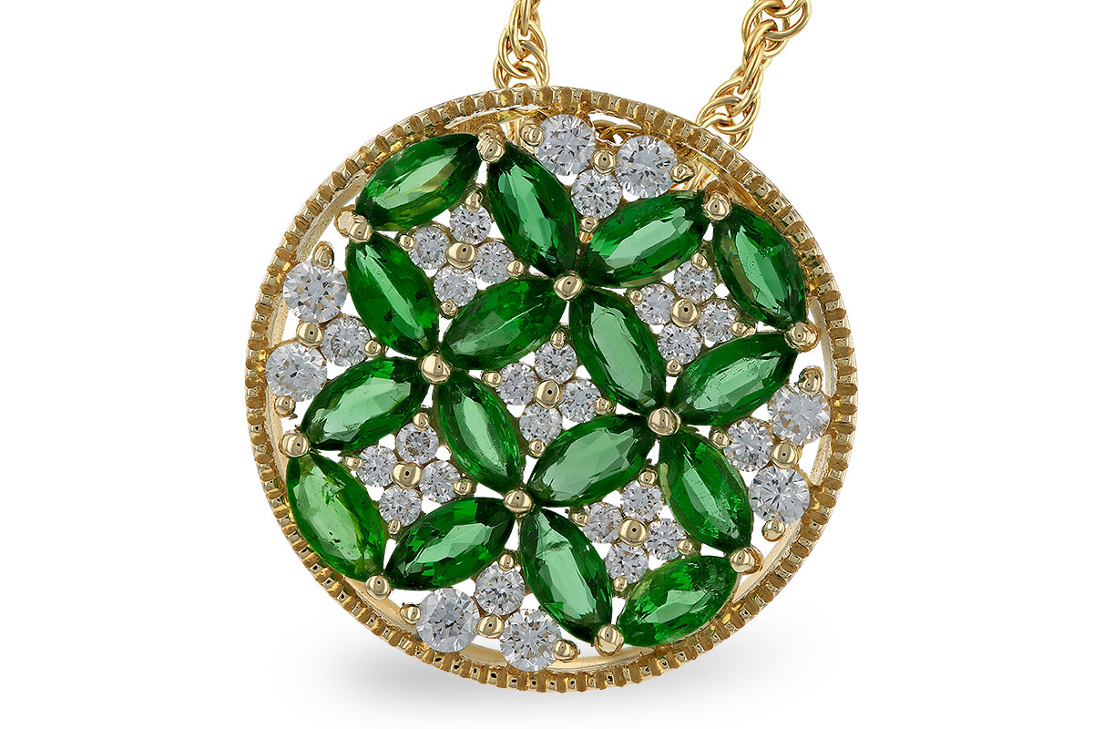 G284-11812: NECK 1.02 EMERALD TW 1.32 TGW
