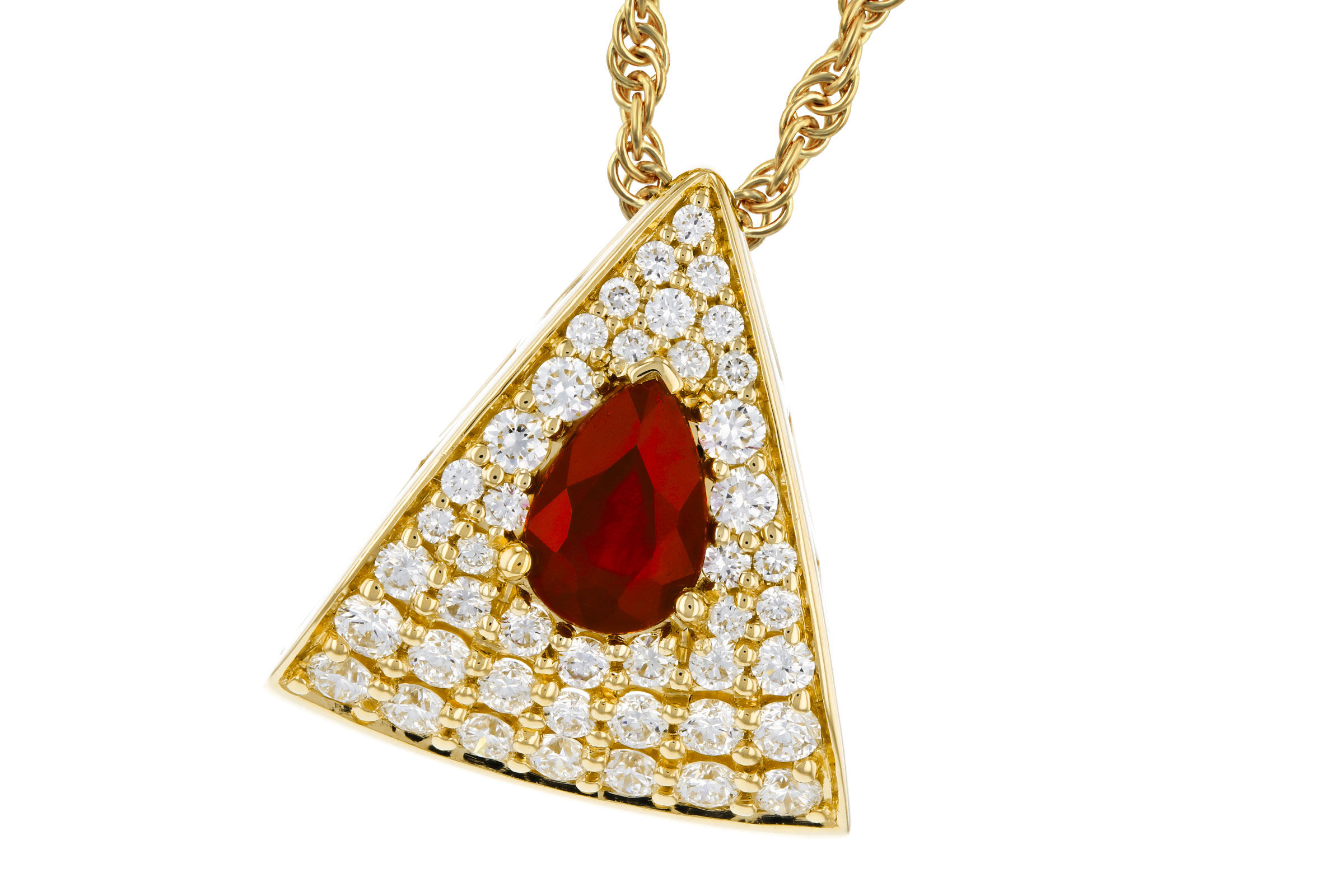 L285-02711: NECKLACE .46 RUBY .80 TGW (6x4MM RU)