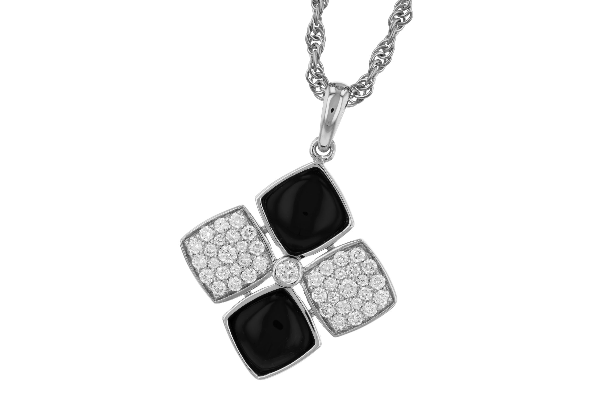 M285-01802: NECKLACE 1.23 TW ONYX 1.50 TGW