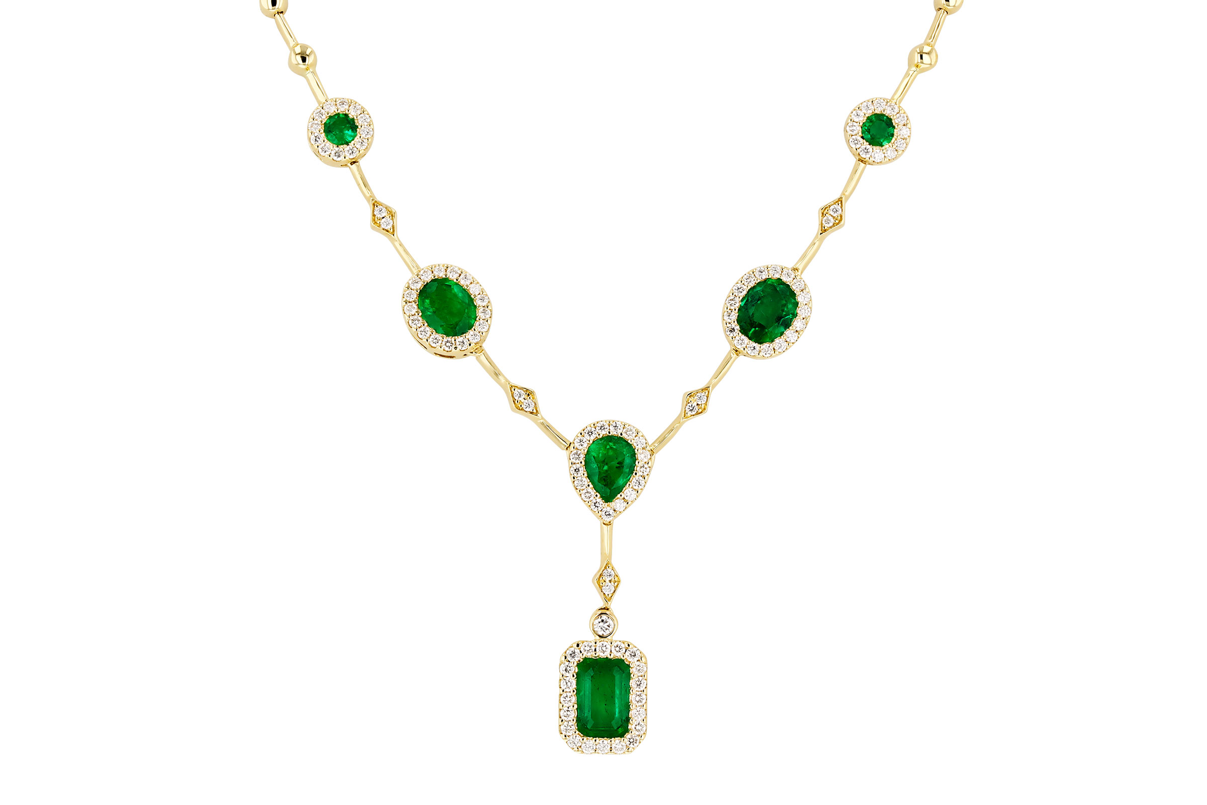 M285-02639: NECKLACE 1.66 TW EMERALD 2.08 TGW (17")